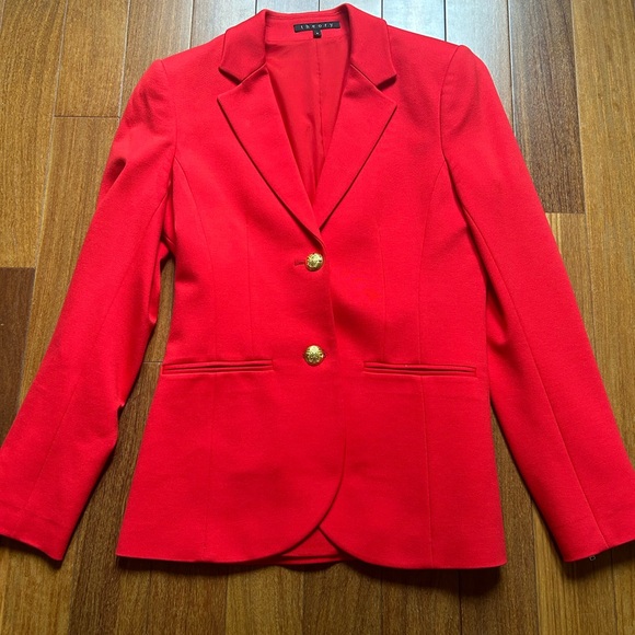 Blazer - Picture 2 of 4